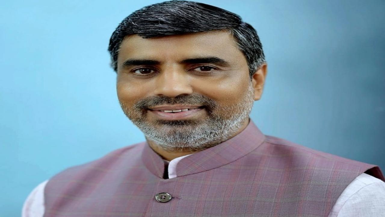 बोर्ड परीक्षाओं के मद्देनजर शिक्षा मंत्री बोले - परीक्षा का तनाव न लें, घबराने के बजाय शांत, संयमित और धैर्यवान बने रहें